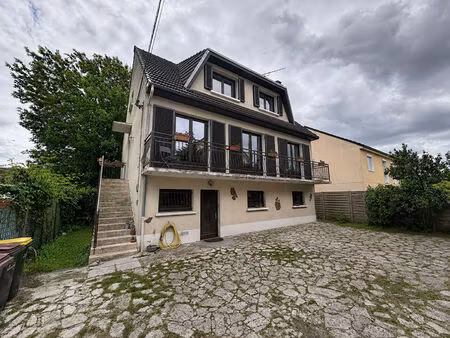 maison montfermeil 8 pièce(s) 187.69 m2