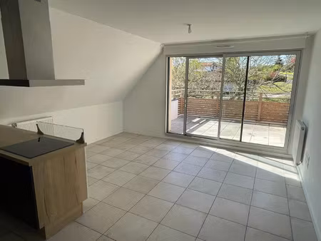 location appartement 3 pièces 63 m² à bayonne (64100)