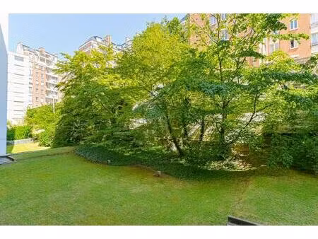 2 pièces - calme donnant sur jardin