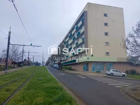 vente commerce 3 pièces 131 m² brest (29200)
