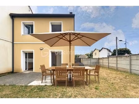 maison traditionnelle de 84 95 m² à dammarie-les-lys
