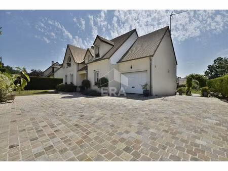 maison d'exception à gambais - 6 pièces  147 84 m²  terrain 1099 m²