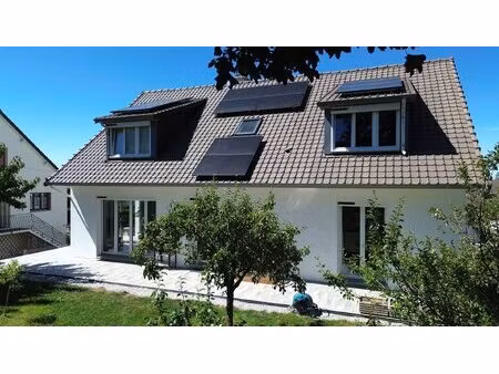 maison rénovée 236 m² + appartement indépendant  classe énergie c