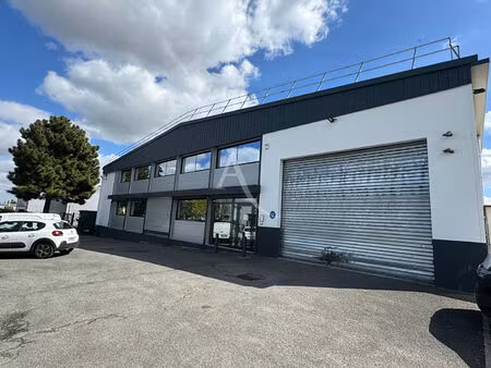 local commercial verrieres le buisson 1415.50 m²