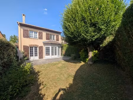 maison individuelle 4 chambres