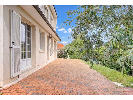 maison saint germain en laye 8 pièce(s) 150.04 m2