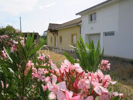 maison de 125 m² à projan