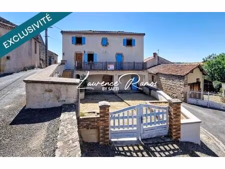 maison avec cour – à découvrir à chambezon !