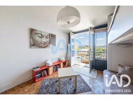appartement à paris (75019)