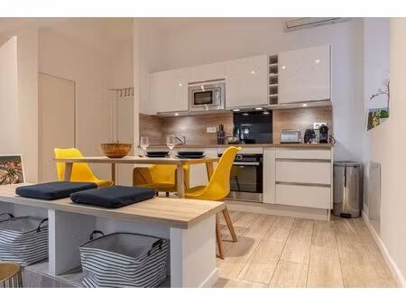 nice - vieux nice - charmant 2 pièces de 42 m²