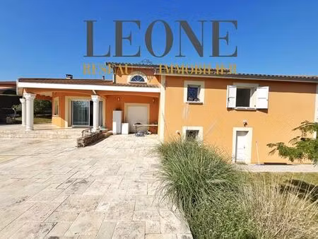 prestigieuse maison en vente l'arbresle  france