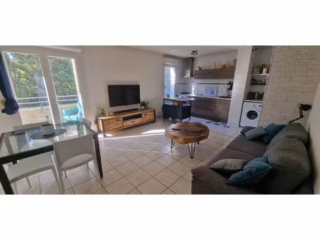 appartement t2 bis avec terrasse de 56.45 m2 et parking