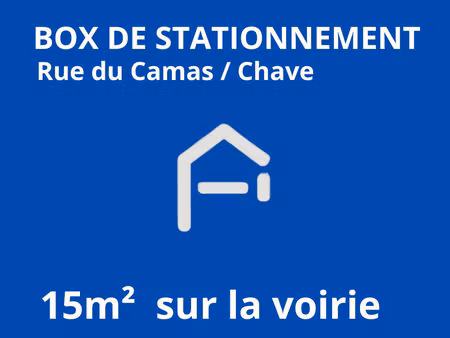 box pied d'immeuble rue du camas