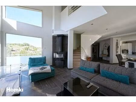 maison/villa t6 de 143 m2 à bilieu 38850
