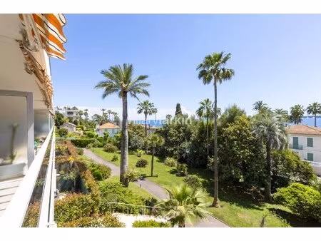 élégant appartement 3 pièces avec vue mer – basse californie  cannes