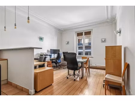 location bureau paris 8ème (75008) 49 m²