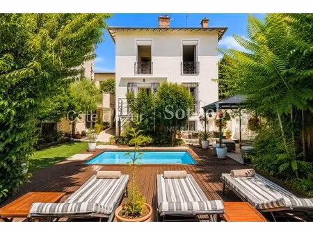 nice chambrun villa avec piscine  appartement indépendant et jar