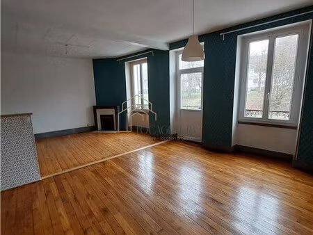 bourges lahitolle - apt t4 en duplex - double garage