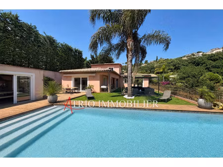 vente maison 4 pièces 170 m² cagnes-sur-mer (06800)