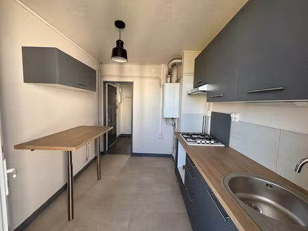 location appartement 3 pièces 63m²