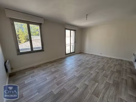 appartement à louer 2 pièces 47.04 m² - laval (53) - 580€