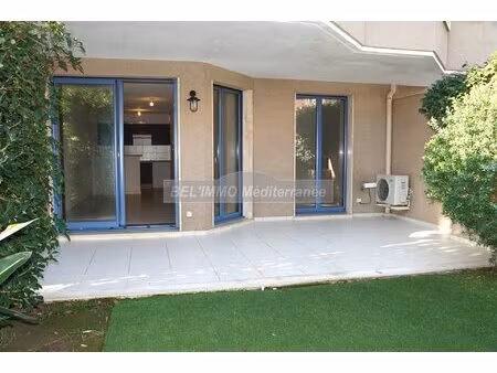 bel f2 de 44 m2  50 m2 de terrasse et jardin  garage