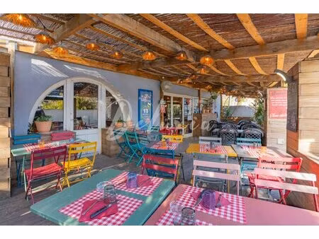 bar - tabac - restaurant avec activité hôtelière golfe de saint-tropez   emplacement...