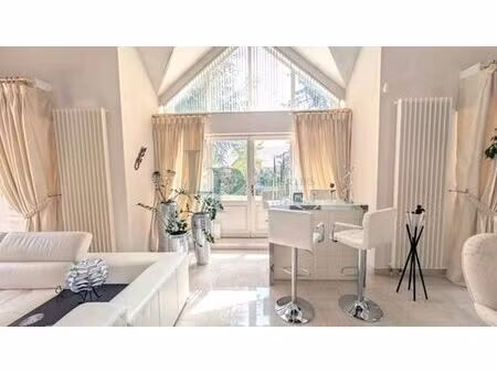maison de luxe en vente à étiolles  île-de-france