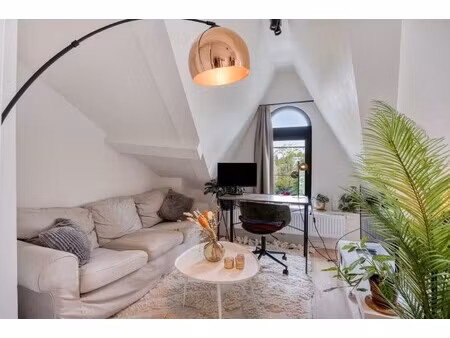 studentenkamer van 18 51m² in prachtig gerenoveerd en ruime residentie met tuin in leuven 