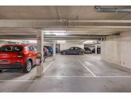 garage te koop in berchem