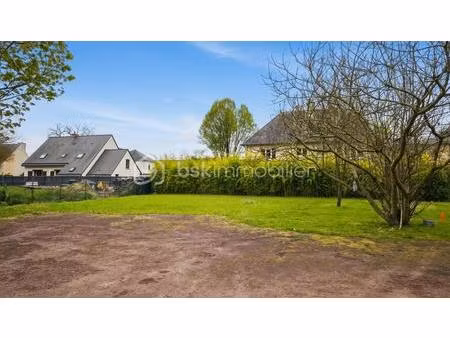 terrain de 680 m² à breal-sous-montfort