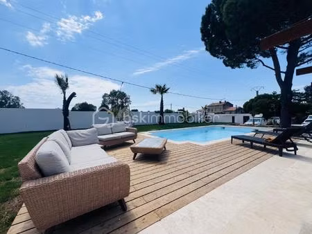 maison contemporaine de 271 m² à marignane