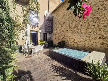 reve design dans des murs historiques  5 chambres  cour  piscine et garage