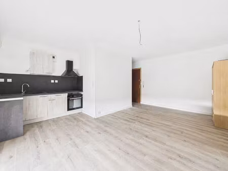 vente appartement 1 pièce  28.39m²  valence