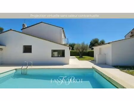 maison 3 faces de plus de 100m² sur 440m² de terrain avec piscine