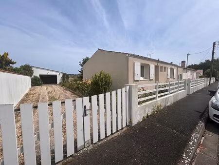 vente maison 6 pièces  113.00m²  saintes