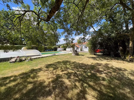 vente maison 6 pièces  100.00m²  saint