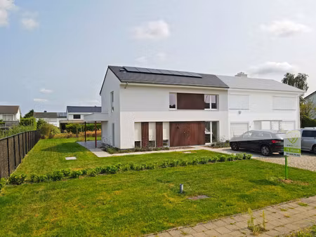 huis te huur in eeklo met 3 slaapkamers