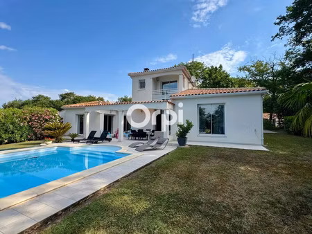 vente maison 4 pièces 150 m² breuillet (17920)