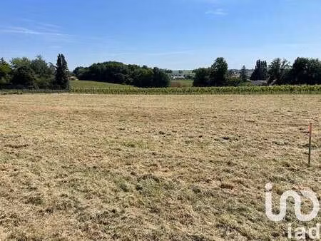 vente terrain à jonzac (17500) : à vendre / 1882m² jonzac