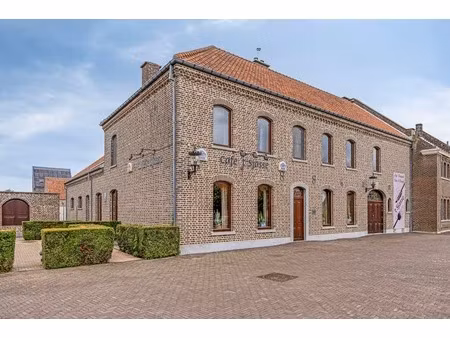 appartement te koop in tongerlo met 4 slaapkamers