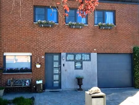 huis te koop in sint-gillis-waas met 4 slaapkamers