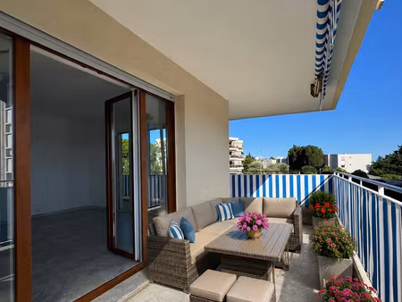 vente appartement 3 pièces piscine à juan-les-pins (06160) : à vendre 3 pièces piscine / 6