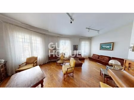 perpignan en face des dames de france  appartement bourgeois  5 pièces  140m² avec...