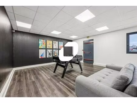 vente bureaux 702 m²