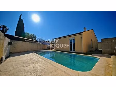 canohes à vendre  maison 4 faces de plain pied  4 pièces avec piscine.