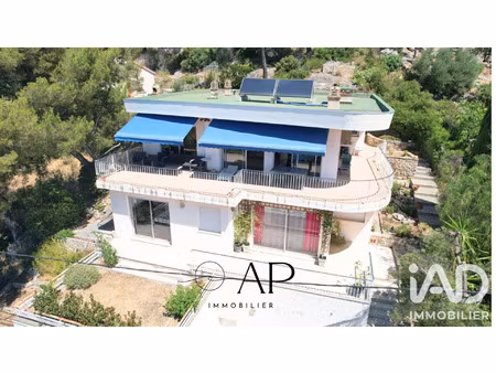 vente maison bord de mer à toulon (83000) : à vendre bord de mer / 200m² toulon