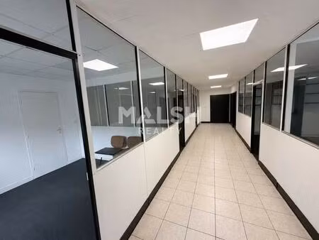 location bureaux 90 m²