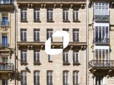 location bureaux 794 m²