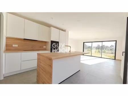 villa contemporaine neuve à saint-cyprien 4 pièce(s) 127 m2. elégance  confort et intimité